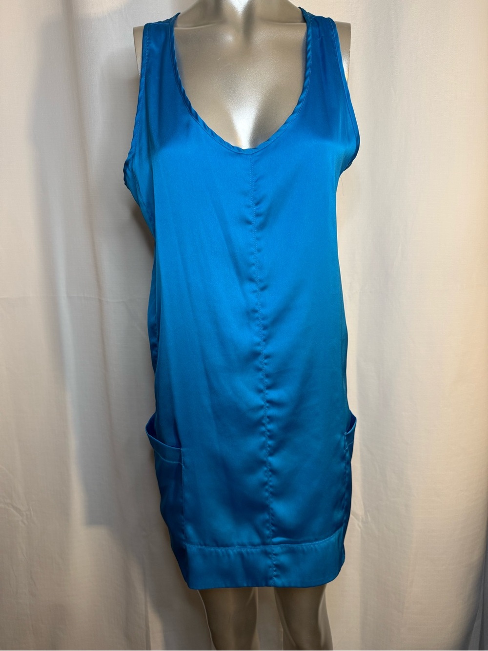 Apostrophe Sleek Teal-Blue V-Neck Midi Dress